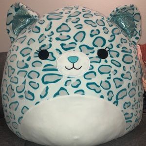 24 inch jumbo Leopard (Toni)